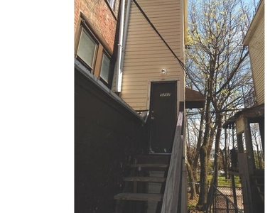 5717 N Park Avenue - Photo Thumbnail 10