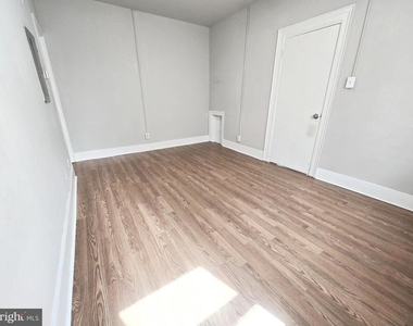 5717 N Park Avenue - Photo Thumbnail 7