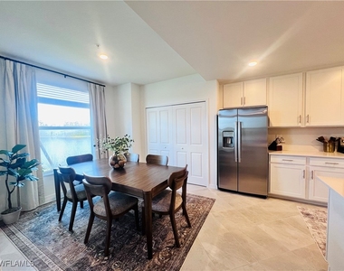 14251 Heritage Landing Boulevard - Photo Thumbnail 7