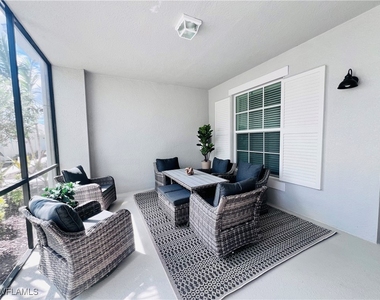 14251 Heritage Landing Boulevard - Photo Thumbnail 22
