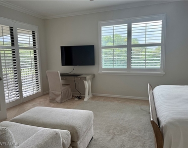 9498 Napoli Lane - Photo Thumbnail 29