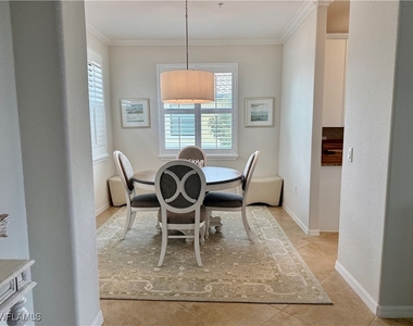 9498 Napoli Lane - Photo Thumbnail 6