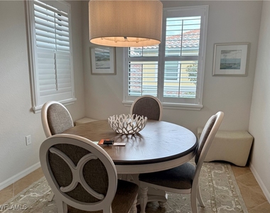 9498 Napoli Lane - Photo Thumbnail 7