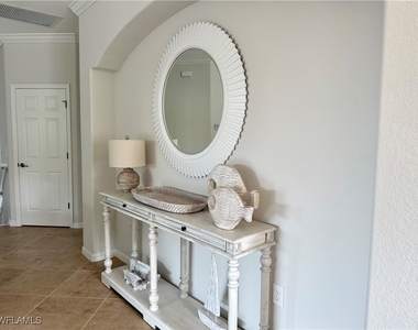 9498 Napoli Lane - Photo Thumbnail 8
