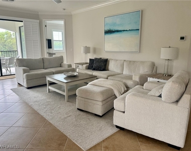 9498 Napoli Lane - Photo Thumbnail 10