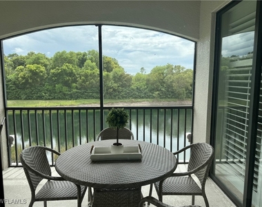 9498 Napoli Lane - Photo Thumbnail 16