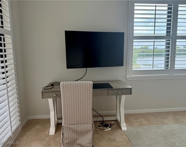 9498 Napoli Lane - Photo Thumbnail 25