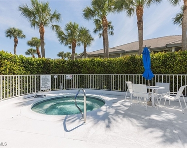 4251 Lake Forest Drive - Photo Thumbnail 14