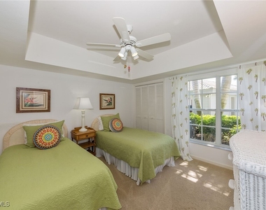 4251 Lake Forest Drive - Photo Thumbnail 12