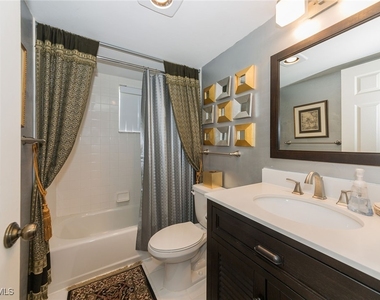 4251 Lake Forest Drive - Photo Thumbnail 13