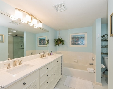 4251 Lake Forest Drive - Photo Thumbnail 11