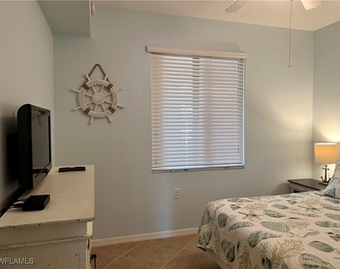 9715 Acqua Court - Photo Thumbnail 22