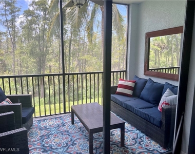 9715 Acqua Court - Photo Thumbnail 14