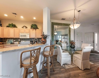 8225 Danbury Boulevard E - Photo Thumbnail 7