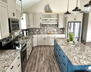 25024 Sausalito Drive - Photo Thumbnail 4
