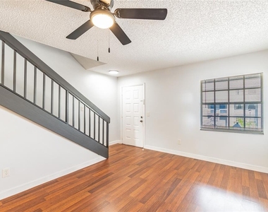 4907 W Mcelroy-a Avenue - Photo Thumbnail 8
