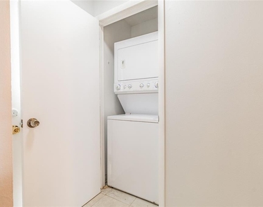 4907 W Mcelroy-a Avenue - Photo Thumbnail 17