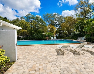 7141 E Bank Drive - Photo Thumbnail 11