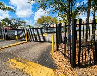 7141 E Bank Drive - Photo Thumbnail 7