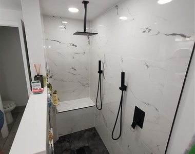 8320 Woodlake Place - Photo Thumbnail 5