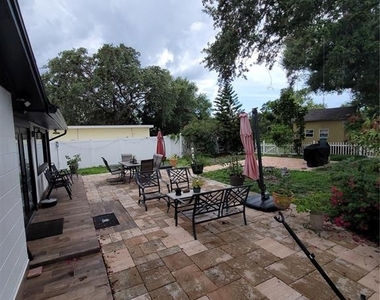 8320 Woodlake Place - Photo Thumbnail 94