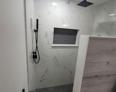 8320 Woodlake Place - Photo Thumbnail 40