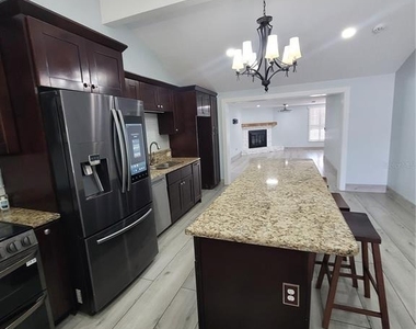 8320 Woodlake Place - Photo Thumbnail 23