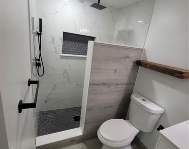 8320 Woodlake Place - Photo Thumbnail 39
