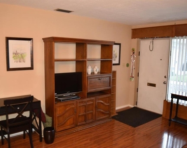 4365 Tahitian Gardens Circle - Photo Thumbnail 5