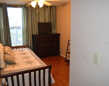4365 Tahitian Gardens Circle - Photo Thumbnail 14