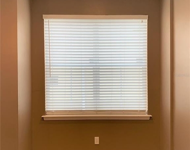 4511 Legacy Park Drive - Photo Thumbnail 12