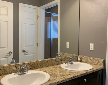 4511 Legacy Park Drive - Photo Thumbnail 18