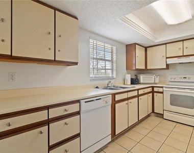 1531 Placida Road - Photo Thumbnail 10