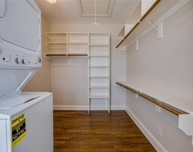 2837 Hemphill Street - Photo Thumbnail 17