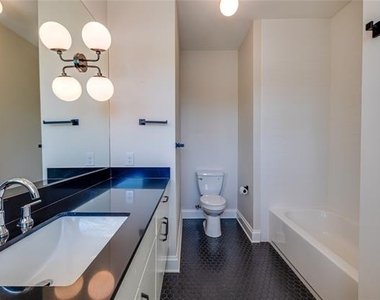 2837 Hemphill Street - Photo Thumbnail 18