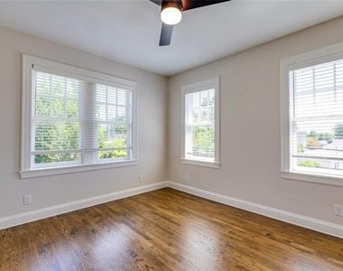 2837 Hemphill Street - Photo Thumbnail 15