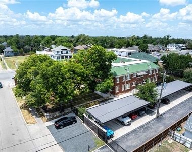 2837 Hemphill Street - Photo Thumbnail 29