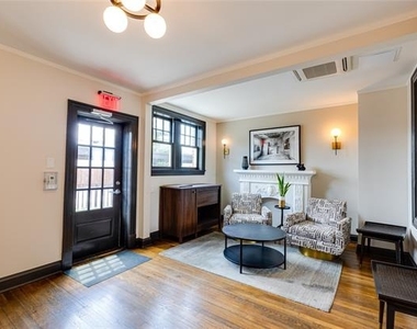 2837 Hemphill Street - Photo Thumbnail 1