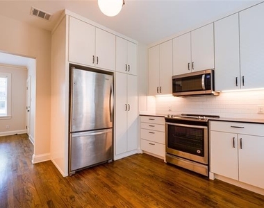 2837 Hemphill Street - Photo Thumbnail 12