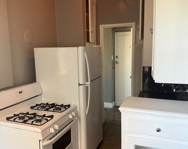 5217 Hollywood Boulevard - Photo Thumbnail 21