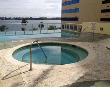 1551 N Flagler Ph L3 Drive - Photo Thumbnail 11