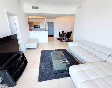 1551 N Flagler Ph L3 Drive - Photo Thumbnail 13