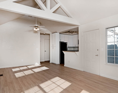 300 Timberhead Lane - Photo Thumbnail 11
