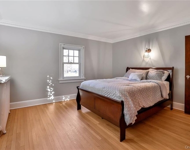 245 E Townline Road - Photo Thumbnail 19