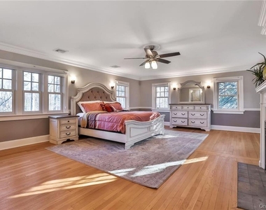 245 E Townline Road - Photo Thumbnail 15