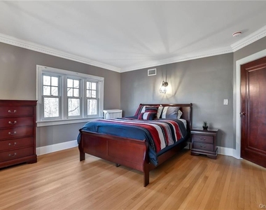 245 E Townline Road - Photo Thumbnail 18