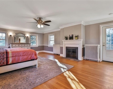245 E Townline Road - Photo Thumbnail 16
