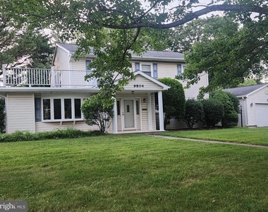 9804 Broad Street - Photo Thumbnail 4