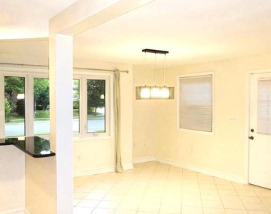 9804 Broad Street - Photo Thumbnail 8