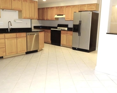 9804 Broad Street - Photo Thumbnail 6